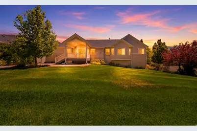 5575 S 1350 E, South Ogden, UT 84403 - Photo 2