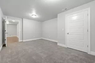 5575 S 1350 E, South Ogden, UT 84403 - Photo 40