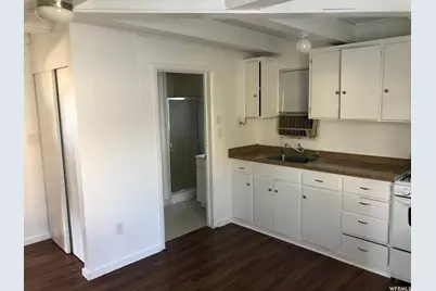365 E Vine Street St, Tooele, UT 84074 - Photo 16
