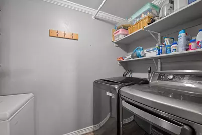 11259 S Crescent Park Cir #172, Sandy, UT 84070 - Photo 14