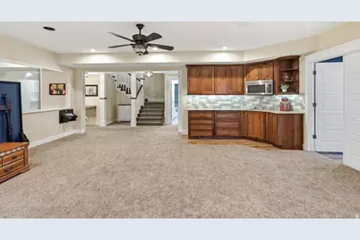 672 E Perry Holow Dr, Mapleton, UT 84664 - Photo 74