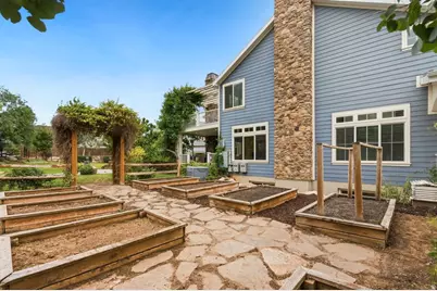 672 E Perry Holow Dr, Mapleton, UT 84664 - Photo 94