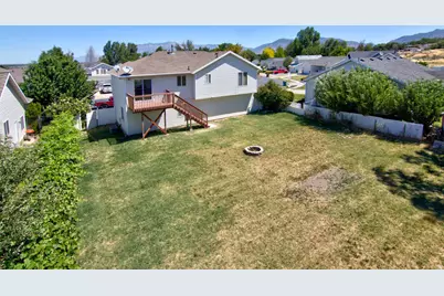 2565 W 3950 S, Roy, UT 84067 - Photo 2