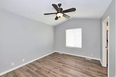 2565 W 3950 S, Roy, UT 84067 - Photo 12