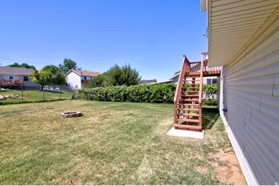 2565 W 3950 S, Roy, UT 84067 - Photo 32
