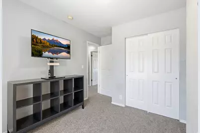 2014 N 2475 W, Clinton, UT 84015 - Photo 16