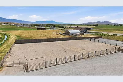 9590 W Point Lookout Dr, Bothwell, UT 84337 - Photo 52