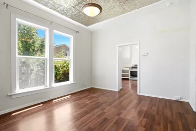 560 S Windsor St, Salt Lake City, UT 84102 - Photo 4