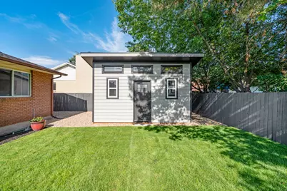 1380 Eastpoint Dr, Sandy, UT 84092 - Photo 20