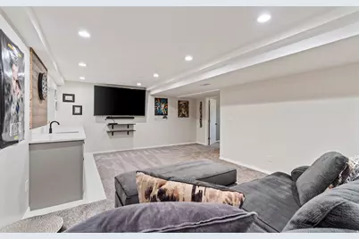 1380 Eastpoint Dr, Sandy, UT 84092 - Photo 26