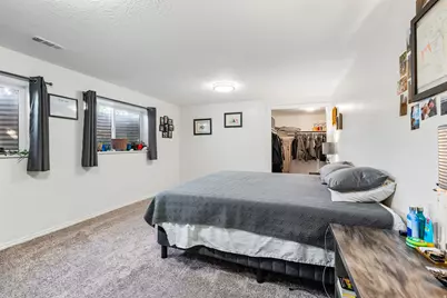 1380 Eastpoint Dr, Sandy, UT 84092 - Photo 30