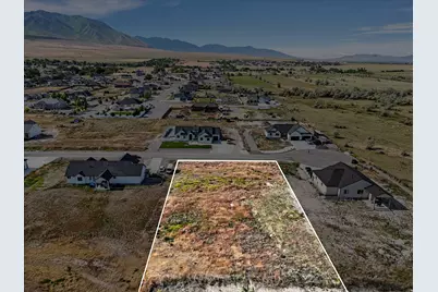 1451 E Coreys Way, Lake Point, UT 84074 - Photo 2