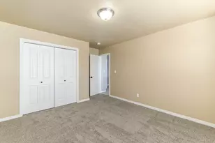 1831 S Meadow Marsh Dr E, Lehi, UT 84043 - Photo 26