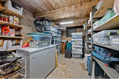 383 N I St E, Salt Lake City, UT 84103 - Photo 40