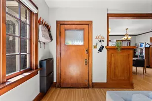 383 N I St E, Salt Lake City, UT 84103 - Photo 18