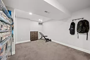 383 N I St E, Salt Lake City, UT 84103 - Photo 30