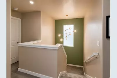 149 E Crescent Pine Ln, Sandy, UT 84070 - Photo 12