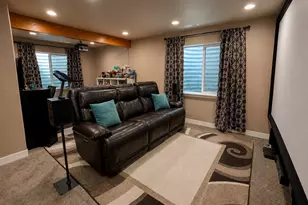 149 E Crescent Pine Ln, Sandy, UT 84070 - Photo 18