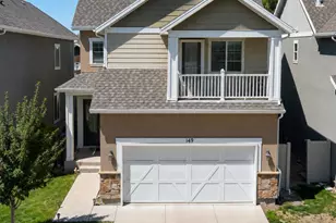 149 E Crescent Pine Ln, Sandy, UT 84070 - Photo 2