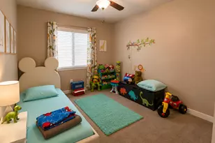 149 E Crescent Pine Ln, Sandy, UT 84070 - Photo 14