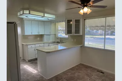 463 E 6360 S, Murray, UT 84107 - Photo 4