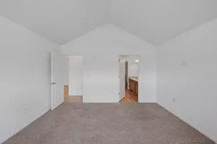 318 E 2230 N, North Logan, UT 84341 - Photo 10