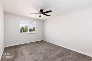 5277 S 3750 W, Roy, UT 84067 - Photo 20