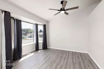 5277 S 3750 W, Roy, UT 84067 - Photo 10