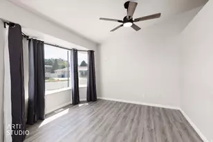 5277 S 3750 W, Roy, UT 84067 - Photo 10