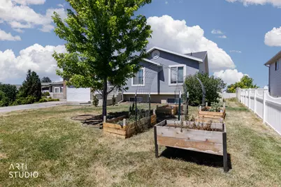 5277 S 3750 W, Roy, UT 84067 - Photo 6