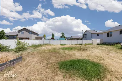 5277 S 3750 W, Roy, UT 84067 - Photo 40