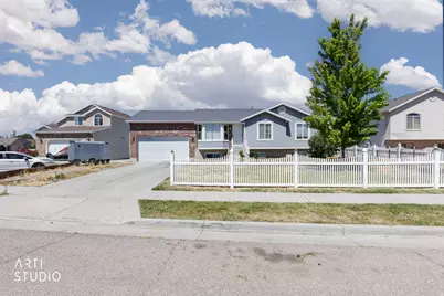 5277 S 3750 W, Roy, UT 84067 - Photo 4