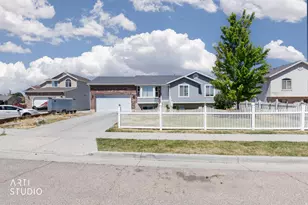 5277 S 3750 W, Roy, UT 84067 - Photo 4