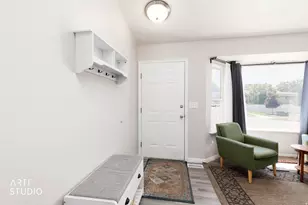 5277 S 3750 W, Roy, UT 84067 - Photo 10