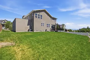 5039 Ambermont Dr W, Herriman, UT 84096 - Photo 44