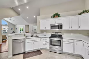 3231 S Abbey Glen Way W, West Valley, UT 84128 - Photo 10