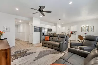 2079 W 1715 Ct S, West Haven, UT 84401 - Photo 22