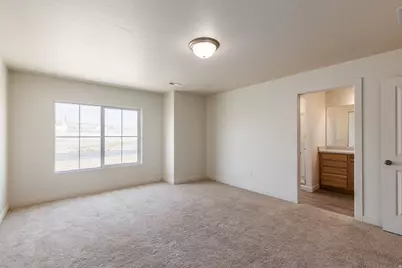 4385 E Longleaf Ln N, Eagle Mountain, UT 84005 - Photo 14