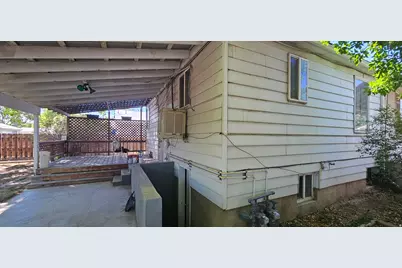 249 W 100 N, Vernal, UT 84078 - Photo 30