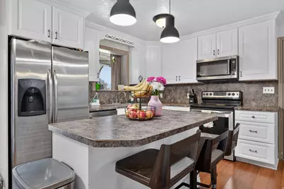 2160 N 520 W, West Bountiful, UT 84087 - Photo 6