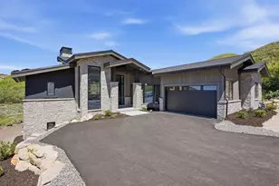 11479 N Fox Holw Ct, Hideout, UT 84036 - Photo 2