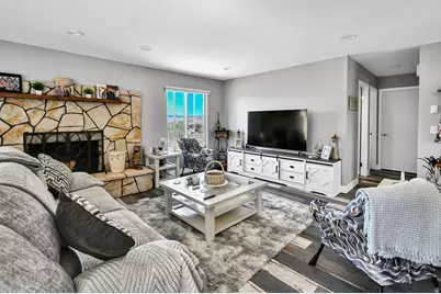 230 N 300 E, Bicknell, UT 84715 - Photo 6