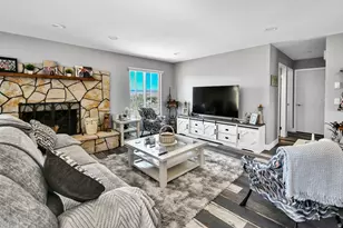 230 N 300 E, Bicknell, UT 84715 - Photo 6