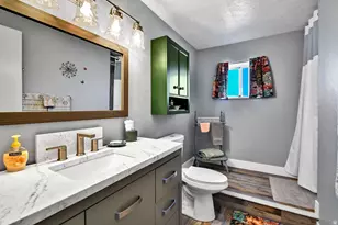 230 N 300 E, Bicknell, UT 84715 - Photo 28