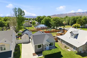 259 N Tremont St, Tremonton, UT 84337 - Photo 8