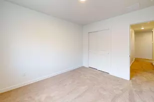 785 N Pheasantbrook Circle, Centerville, UT 84014 - Photo 22