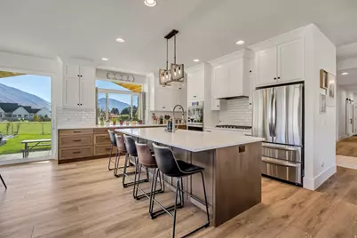 496 E 1200 N, Mapleton, UT 84664 - Photo 10