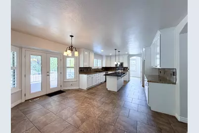 3288 W Ephraim Cir S, South Jordan, UT 84095 - Photo 8