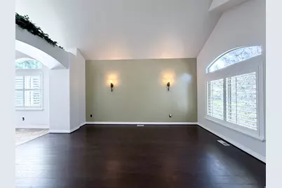 3288 W Ephraim Cir S, South Jordan, UT 84095 - Photo 8