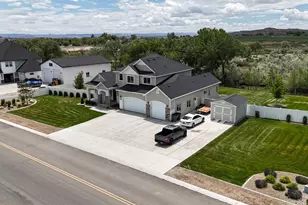715 W Cemetery Rd, Orangeville, UT 84537 - Photo 62